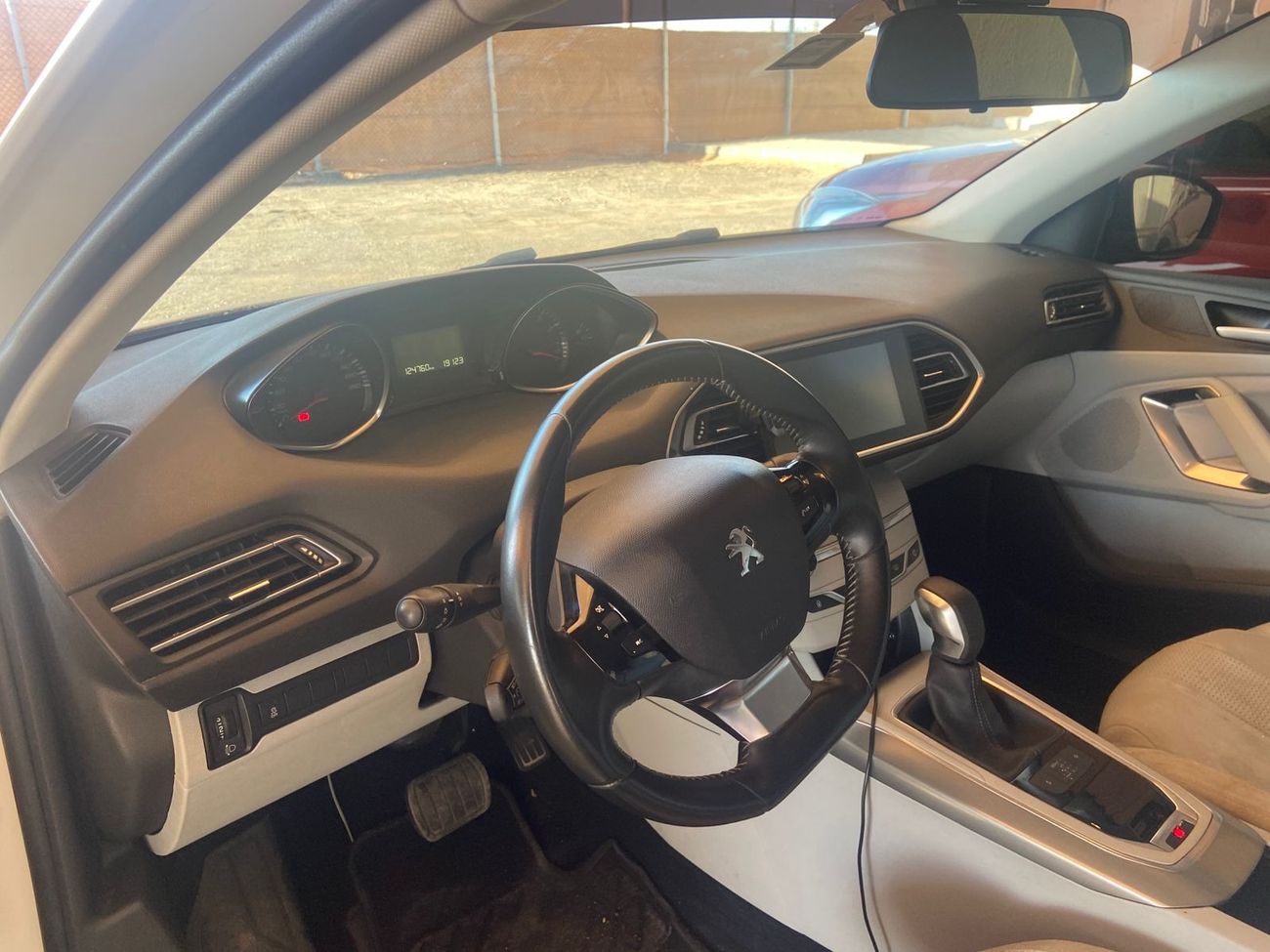 بيجو 308 Allure 1.6L