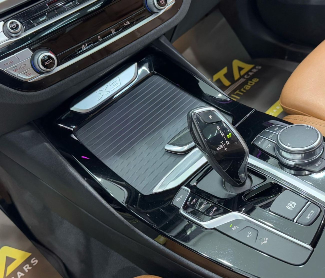 بي أم دبليو X3 xDrive 30i 2.0L 2018 BMW X3 xDrive30i, One Year Warranty, Full Service History, GCC