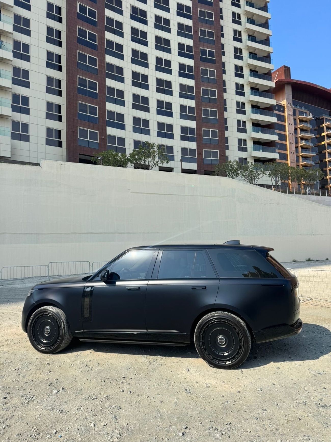 لاند روفر رينج روفر سبورت SV Edition Two P635 4.4L