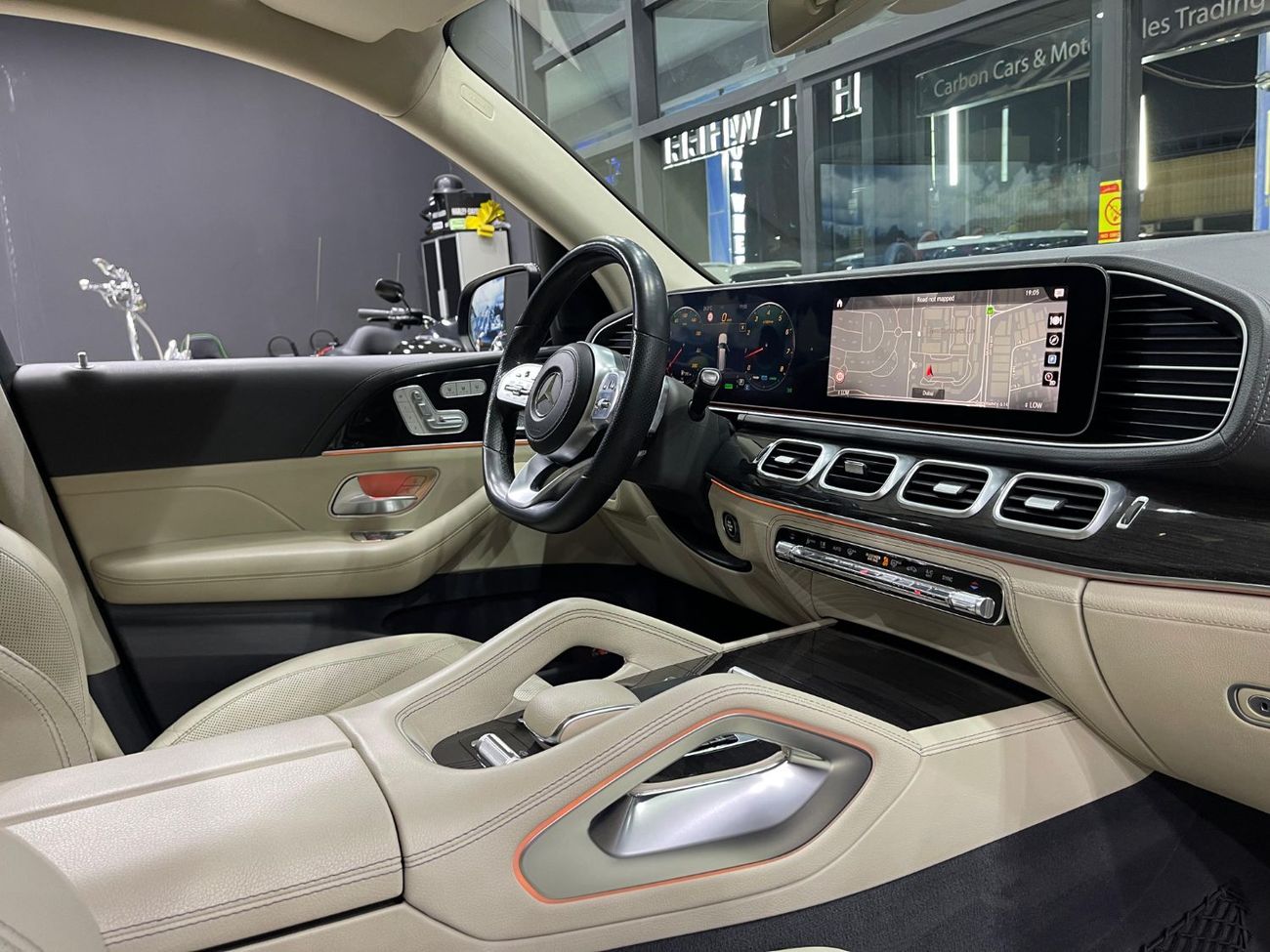 Mercedes-Benz GLS 450 Premium 3.0L (389 HP)