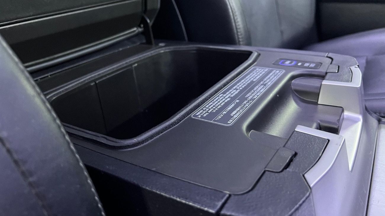 Toyota Land Cruiser Toyota Land Cruiser Sahara 2018 RHD diesel full options