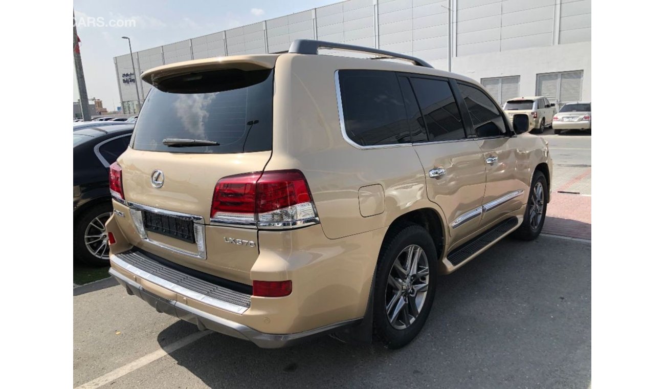 Lexus LX570