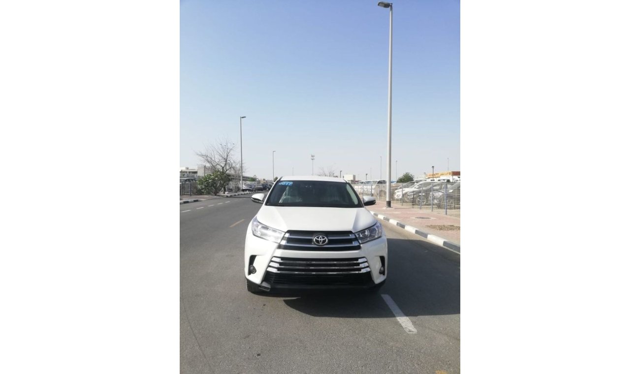 Toyota Highlander TOYOTA HIGHLANDER - 2015 - LE FULL FULL OPTION