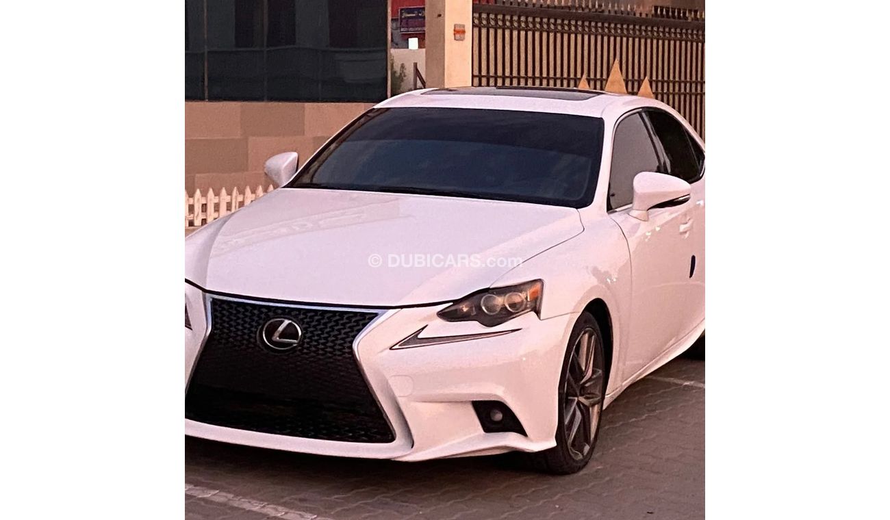 Lexus IS 200 Lexus IS200t F SPORT Model: 2016 Price: 30,000 dirhams Walk: 106,000 km American imported Full optio