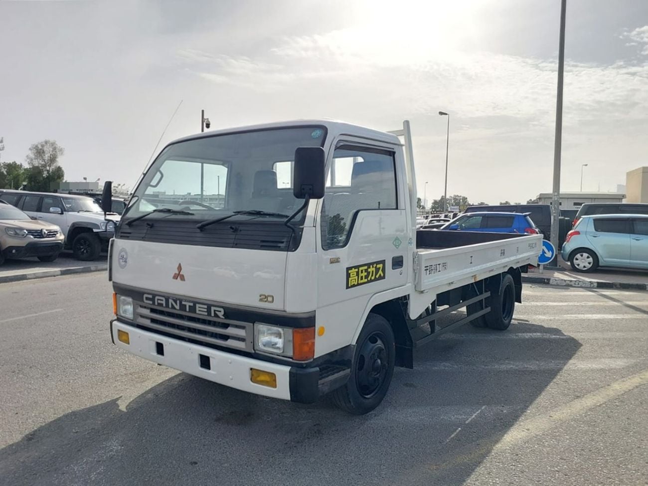 Mitsubishi Fuso Canter MITSUBISHI CANTER TRUCK RHD 1992 MODEL 4.2 L DIESEL MANUAL(PM81640)