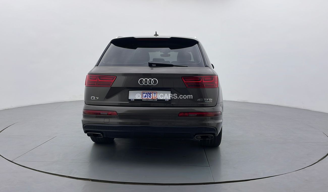 أودي Q7 Audi Q7 3