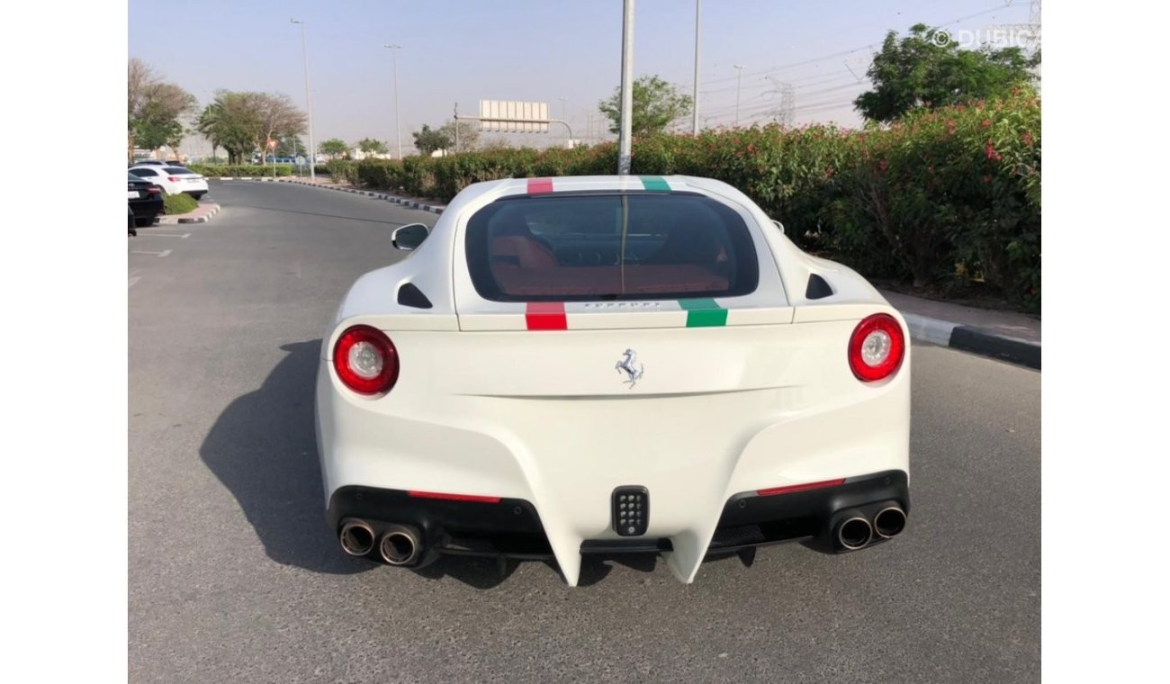 Ferrari F12 Berlinetta 2015