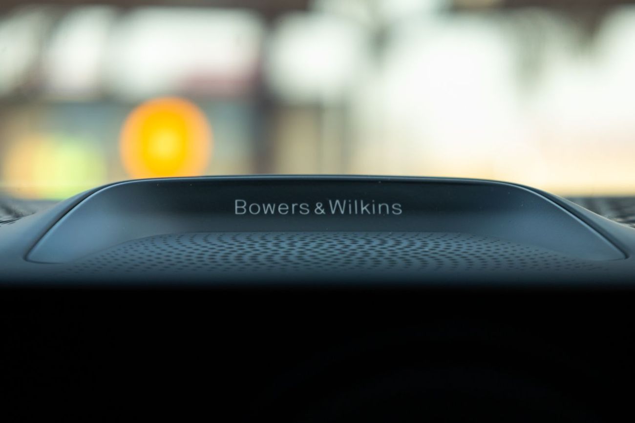 بي أم دبليو X6 xDrive40i Masterclass M Sport Package 3.0L