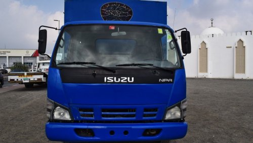 إيسوزو NPR Isuzu Npr pick up ,model:2008. Excellent condition