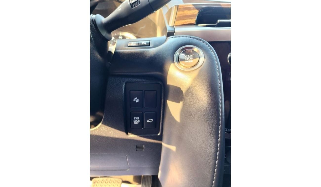 لكزس LX 570 Full option UAE PASS