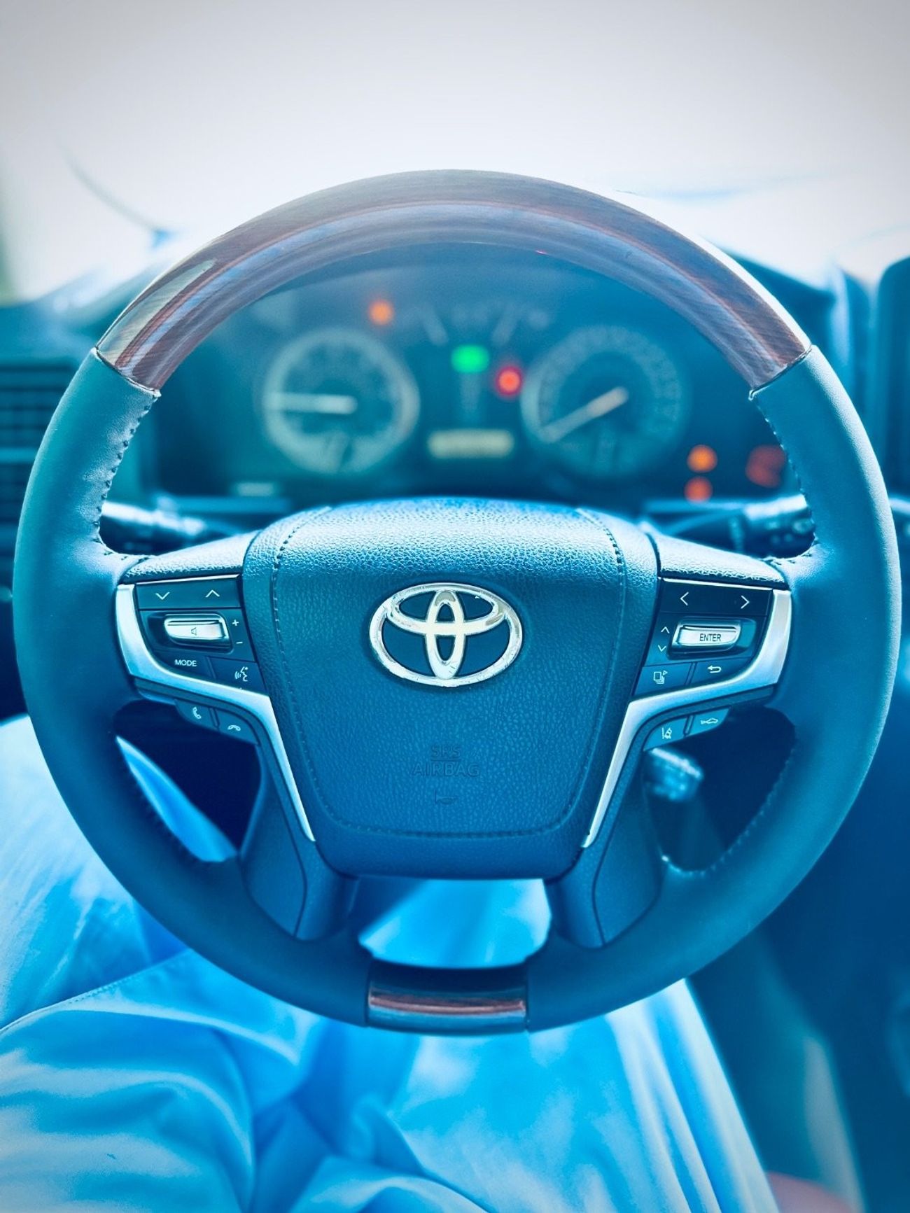 تويوتا لاند كروزر GXR1 4.5L GXR 2018 LHD Diesel Engine V8 Full Option Very Clean And Perfect Condition