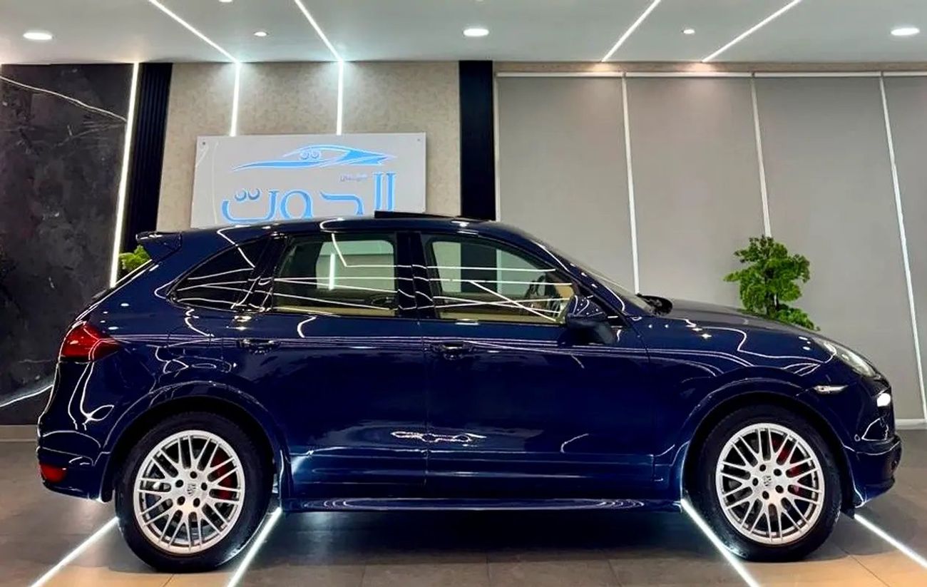 Porsche Cayenne GTS 4.8L