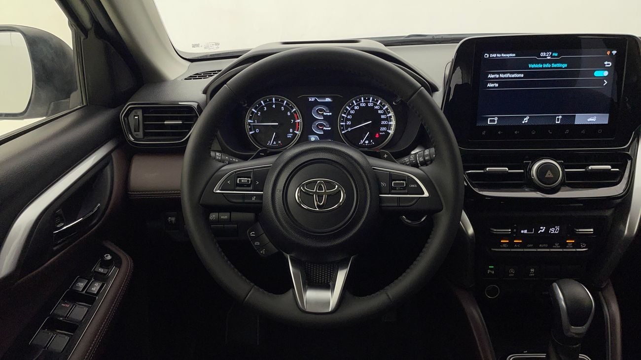 Toyota Urban Cruiser GLX 1.5 | Zero Down Payment | Home Test Drive