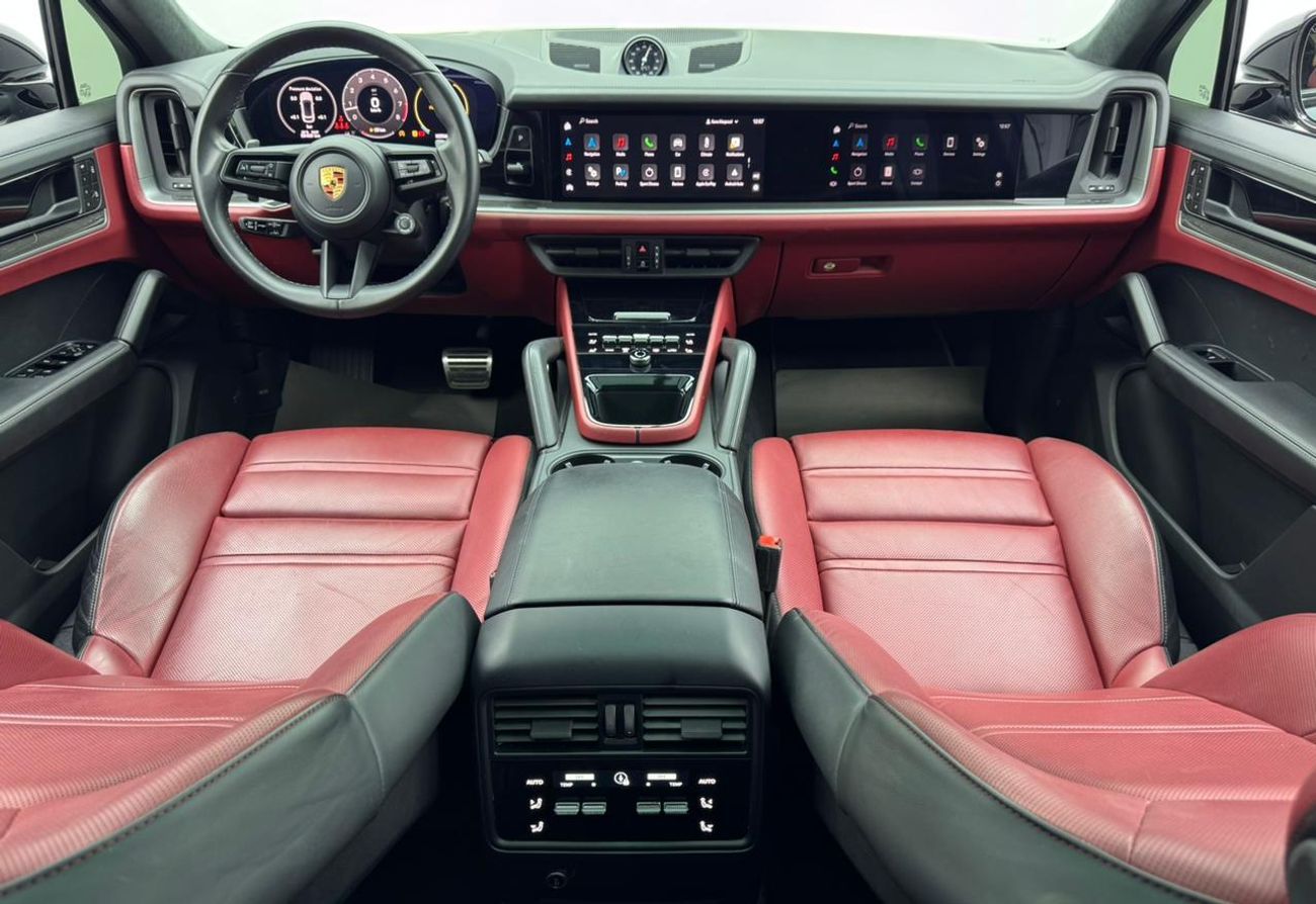 Porsche Cayenne S 2024 Porsche Cayenne S, Porsche Warranty+Full Service History, GCC