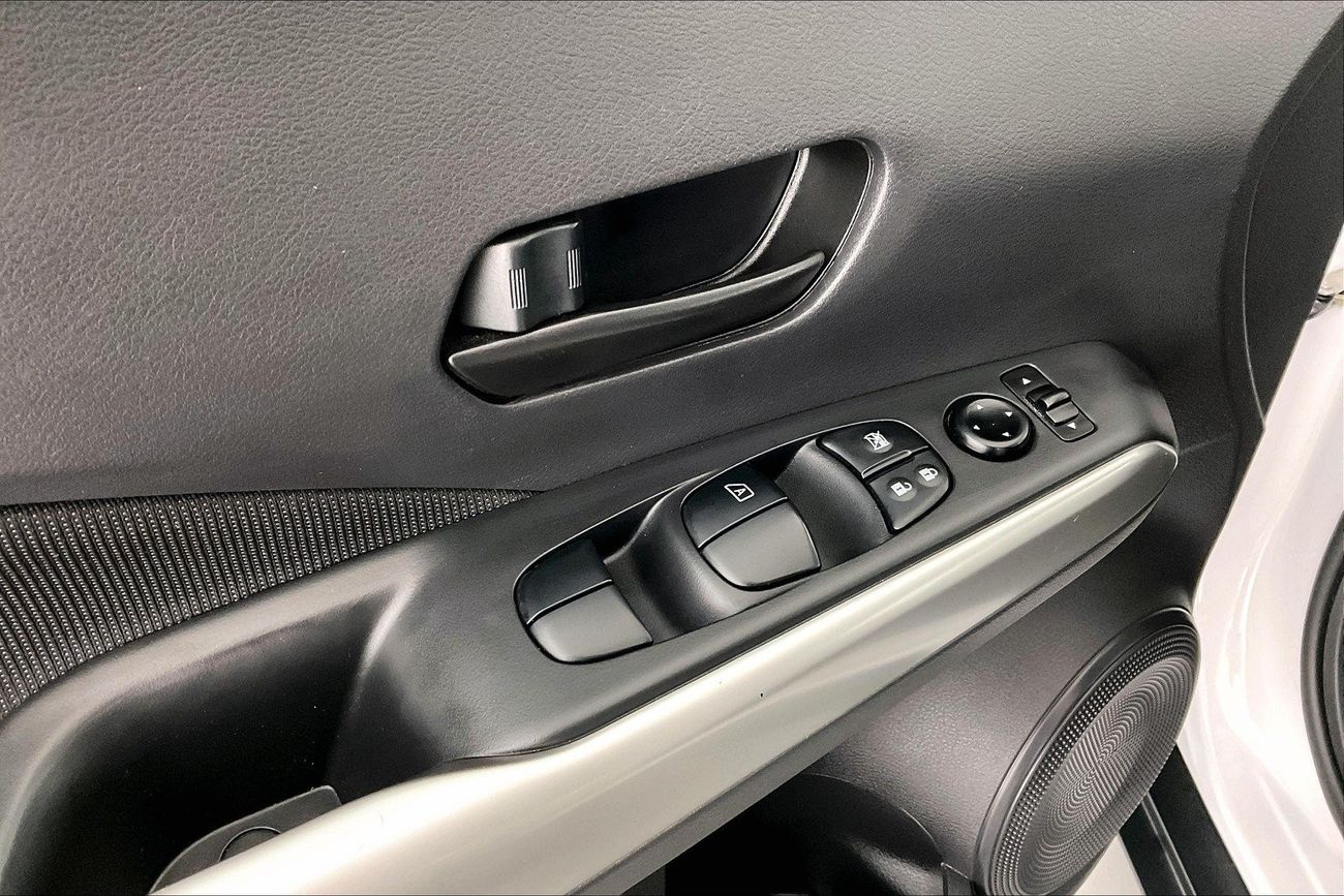 تويوتا يارس E | ضمان مجاني لمدة عام | 0 دفعة أولى