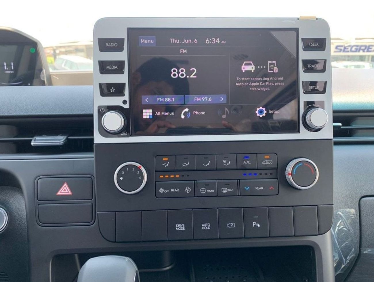 Hyundai Staria 2024 HYUINDAI STARIA 3.5L V6 AUTOMATIC 11-SEATER LOCAL