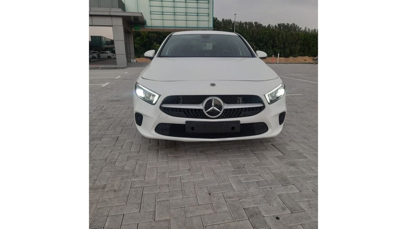 Mercedes-Benz A 220