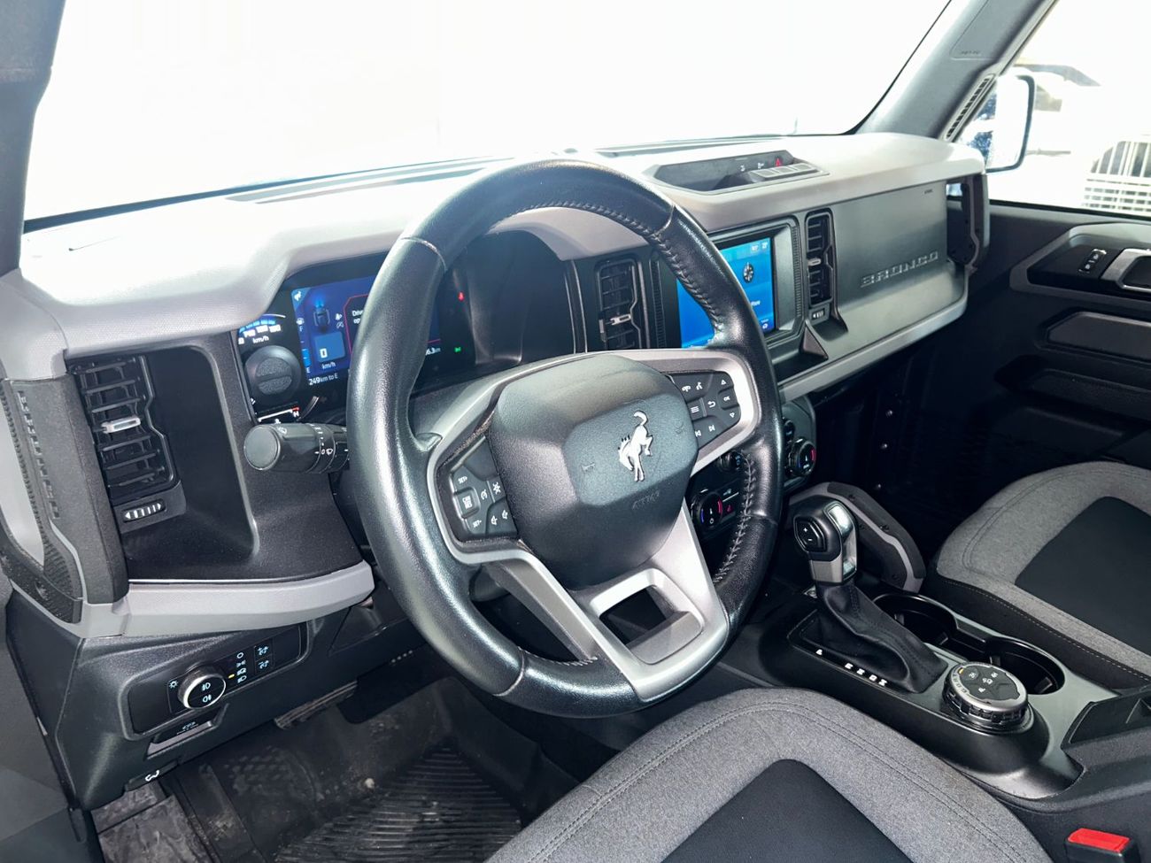 Ford Bronco Big Band 2.3L (4 Seater) B2D1222 BRONCO 2 DOORS BIG BEND 2.3L I4 ECOBOOST CLOTH