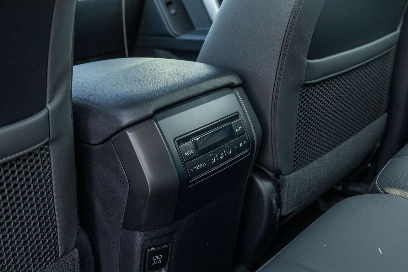 Toyota Prado TXL 4.0L l GCC l Zero Down Payment l AED 2,977 Monthly l Warranty up to 36 Months