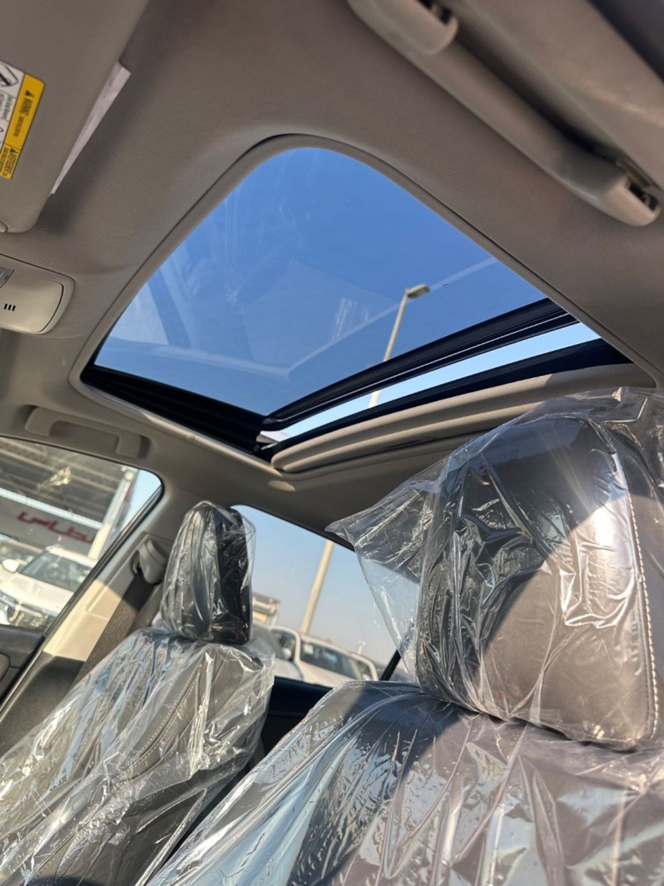 تويوتا راف ٤ Hybrid XLE 2.5L