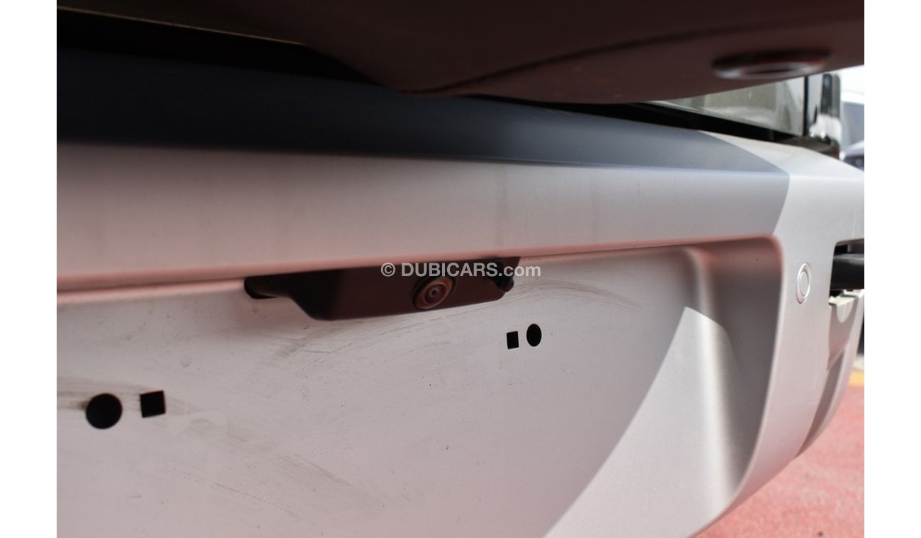 Land Rover Defender 110 HSE 3.0L - P400 - MY23 - GRN_TAN - GCC SPEC (SPL. LOCAL OFFER)