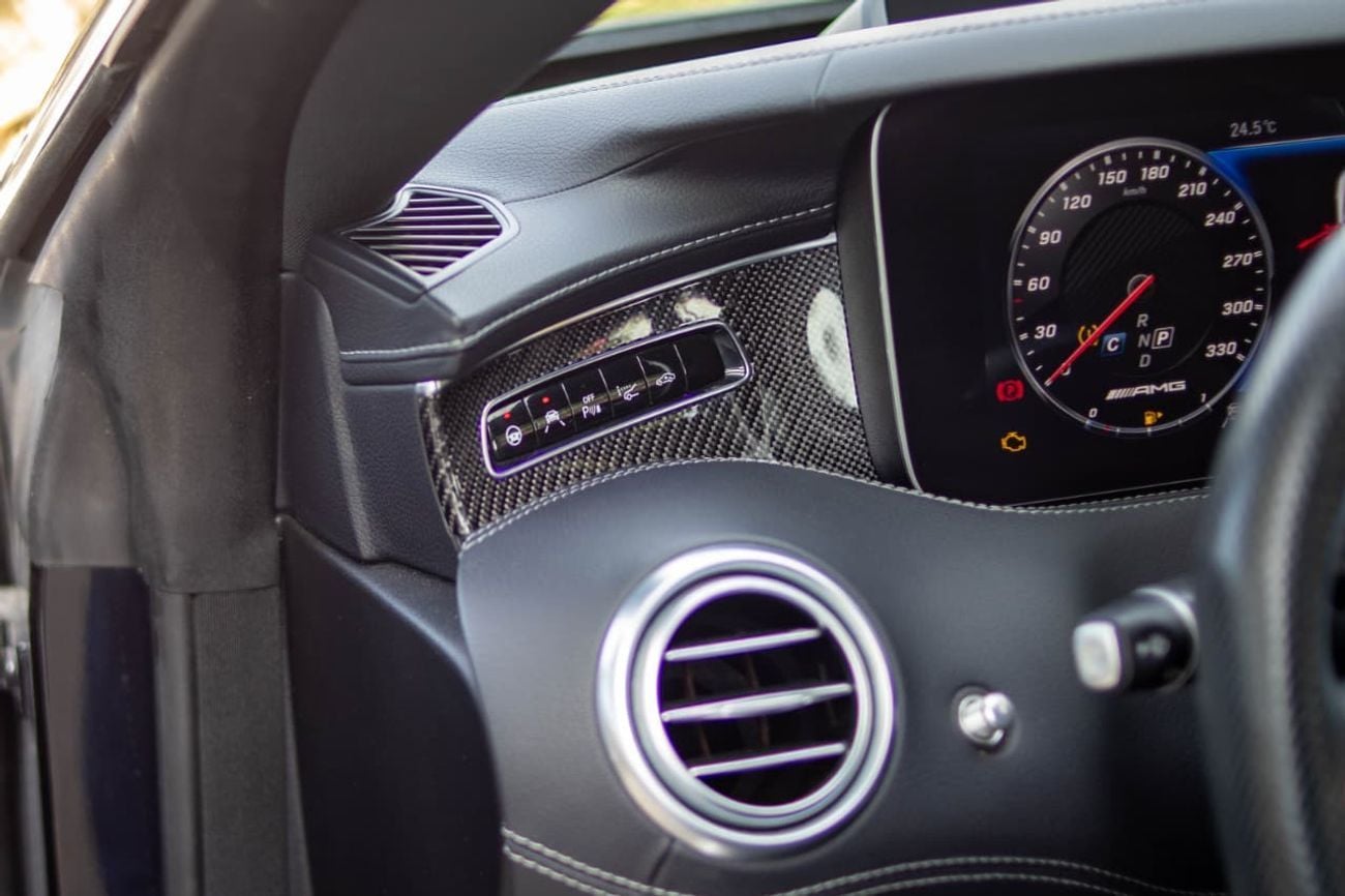 مرسيدس بنز S 63 AMG Std 4.0L (604 HP)