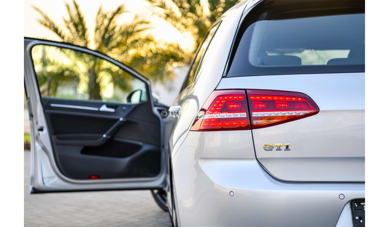 Volkswagen Golf GTI - 3 Y Warranty!I - GCC - AED 1,418 PER MONTH - 0% DOWNPAYMENT