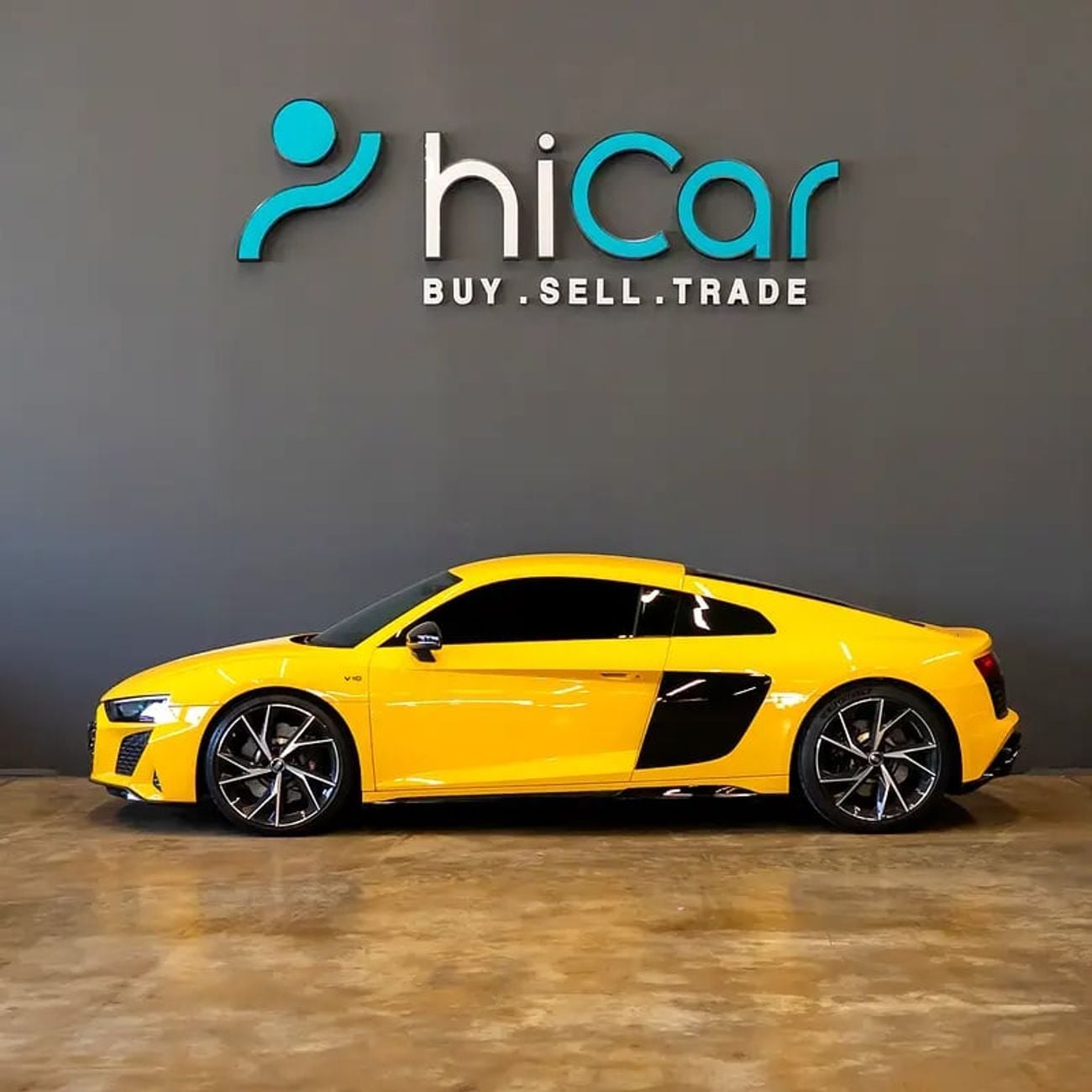 أودي R8 AED 11,499 pm • 0% Downpayment • Agency Warranty and Service Contract