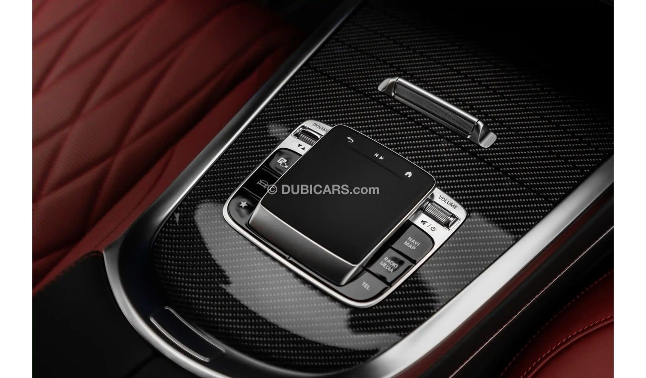 Mercedes-Benz G 63 AMG 4.0L V-8 Twin-Turbocharged Engine + eMotor