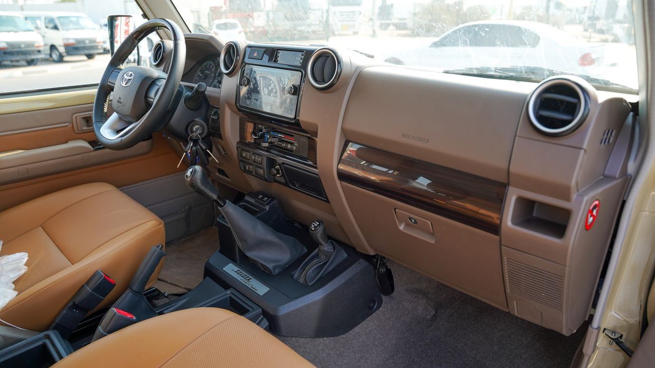 Toyota Land Cruiser 70