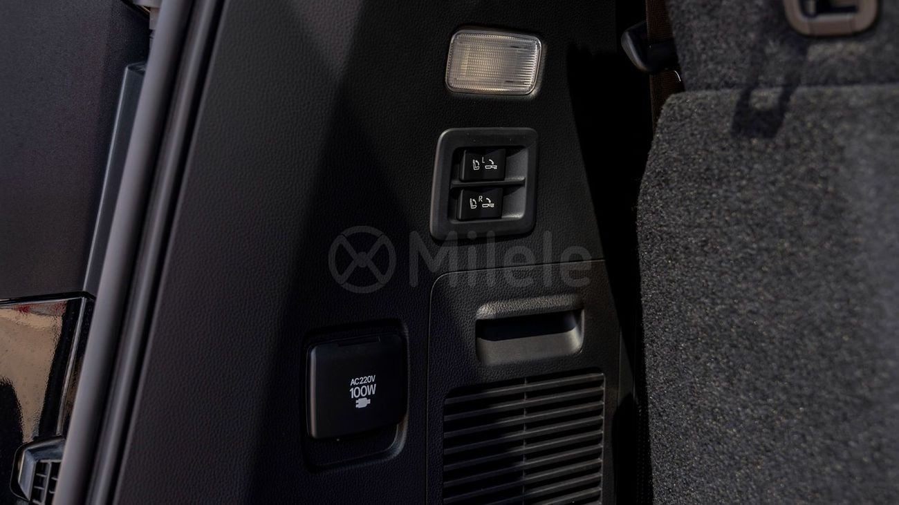 Toyota Land Cruiser VXR