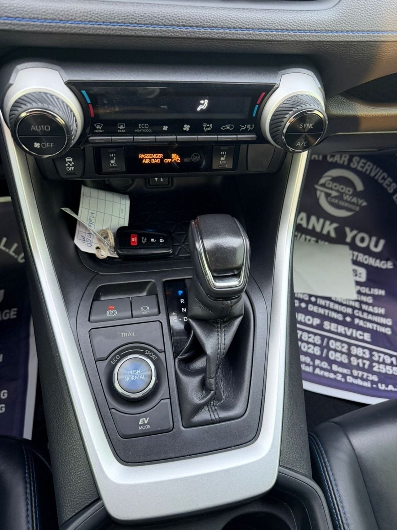 Toyota RAV4 LTD HEV XLE 2.5L 2019 TOYOTA RAV4 XSE Hybrid 4x4 2.5L