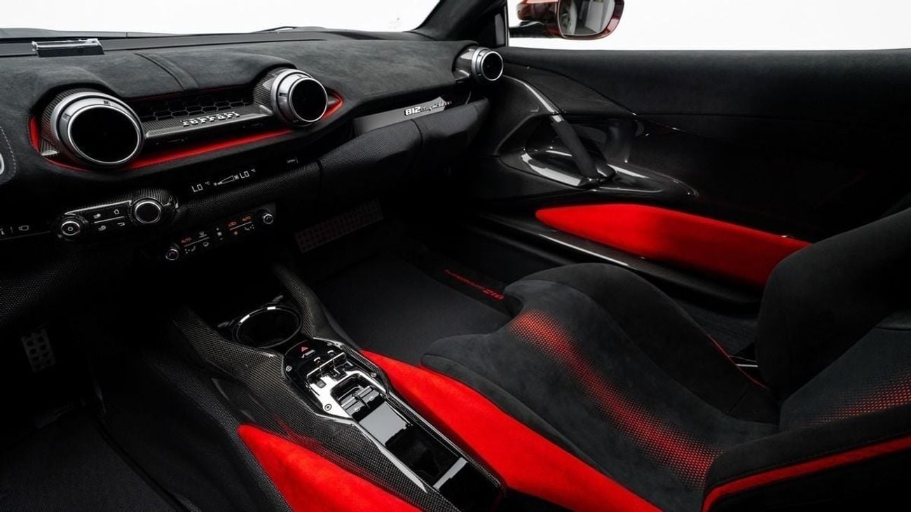 فيراري 812 كومبيتيزون 10th Anniversary Cavalcade Tailor Made 1 of 10 - 2023 - Japanese Specs