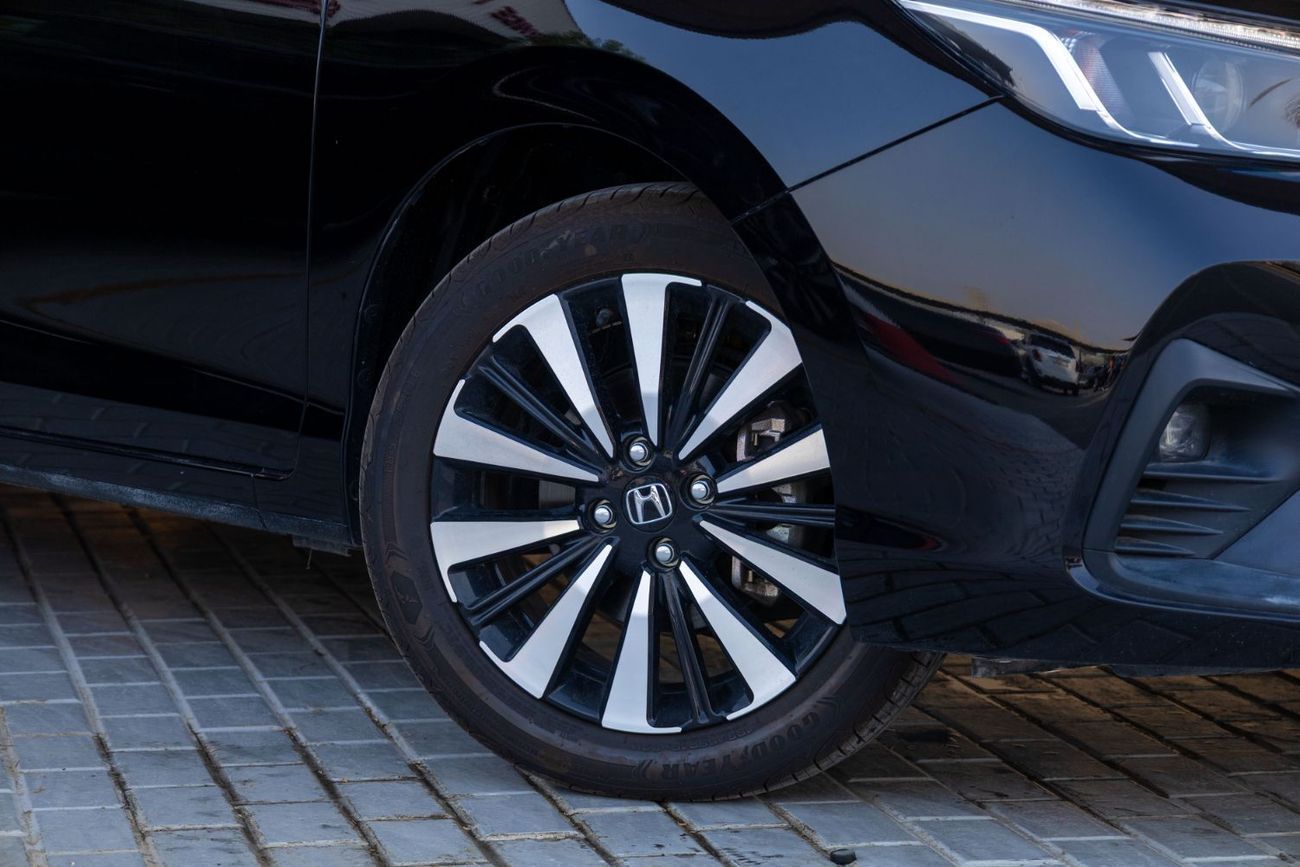 Honda City Sport 1.5L l GCC l Zero Down Payment l AED 920 Monthly l Warranty up to 36 Months