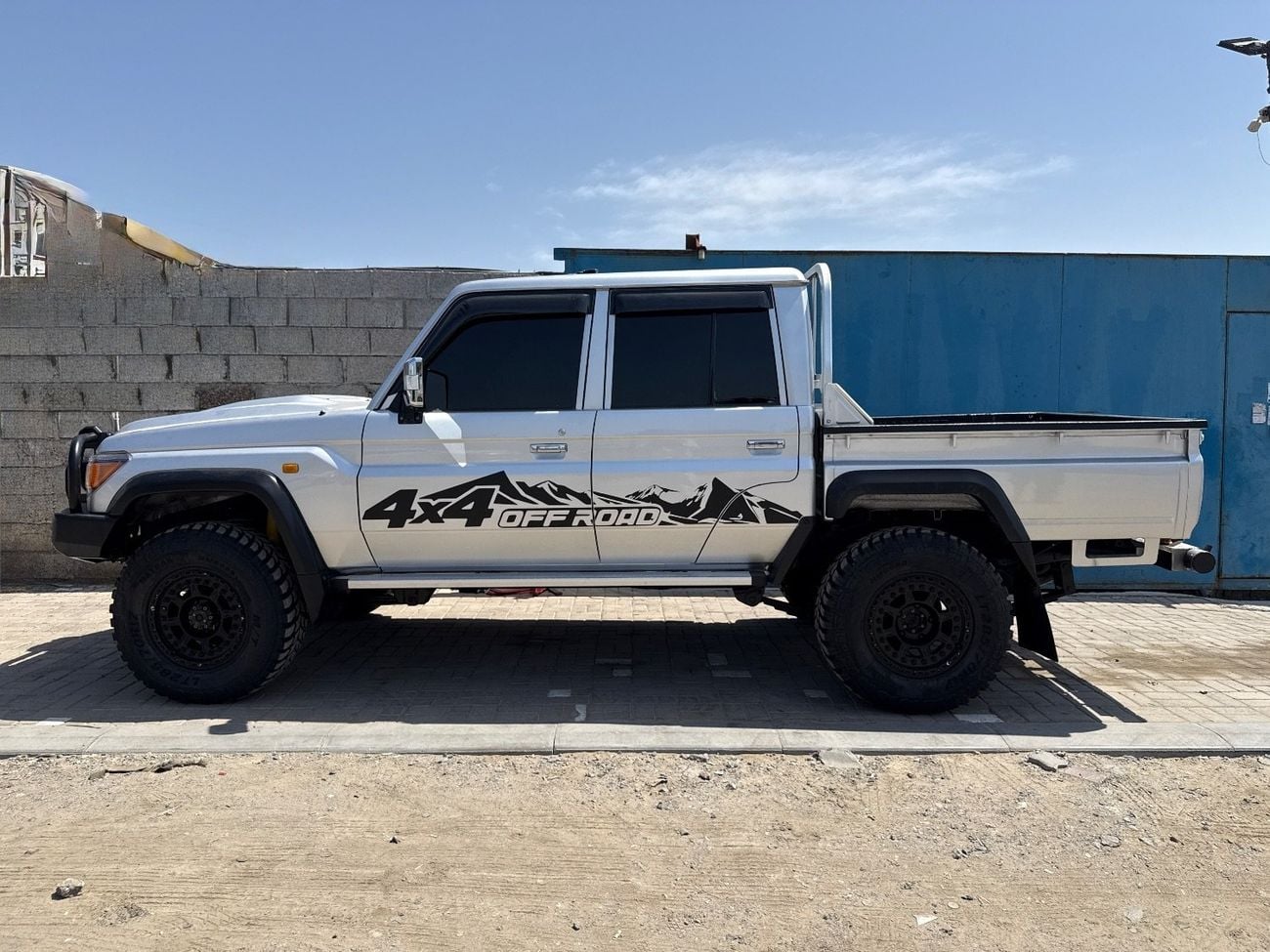 Toyota Land Cruiser Pick Up Double Cabin 4.5L