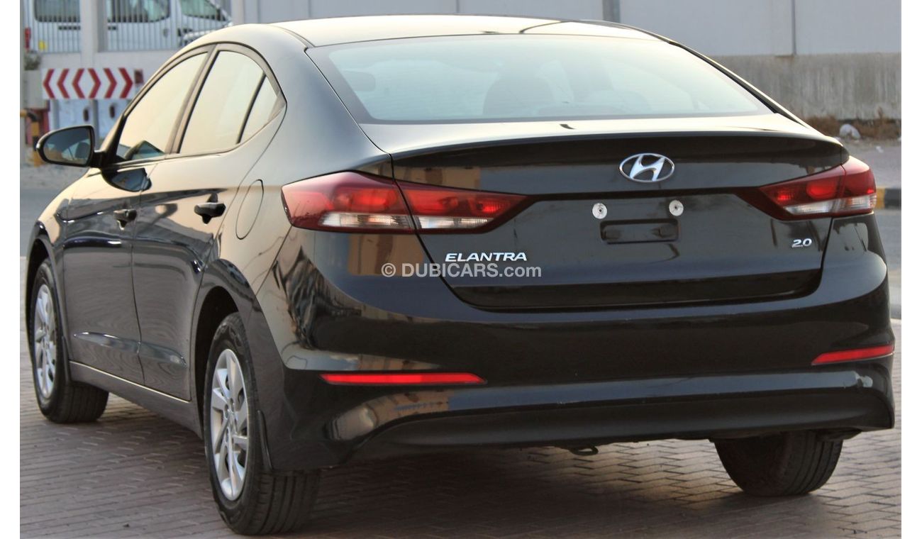 Hyundai Elantra Hyundai Elantra 2017, GCC, in excellent condition, without paint, without accidents, very clean from
