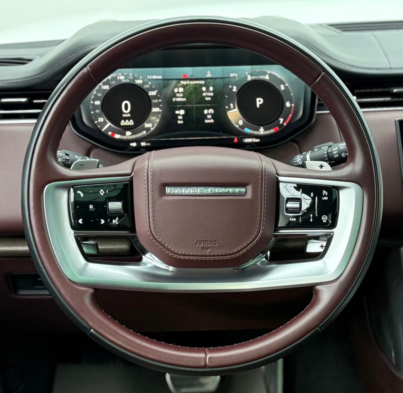 لاند روفر رينج روفر 2023 Range Rover Vogue Autobiography P530 LWB, 1 Year Warranty Unlimited Km, Full Service History