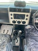 Toyota FJ Cruiser BASE PETROL 4,0 LITER ,RIGHT HAND DRIVE 2012 MODEL