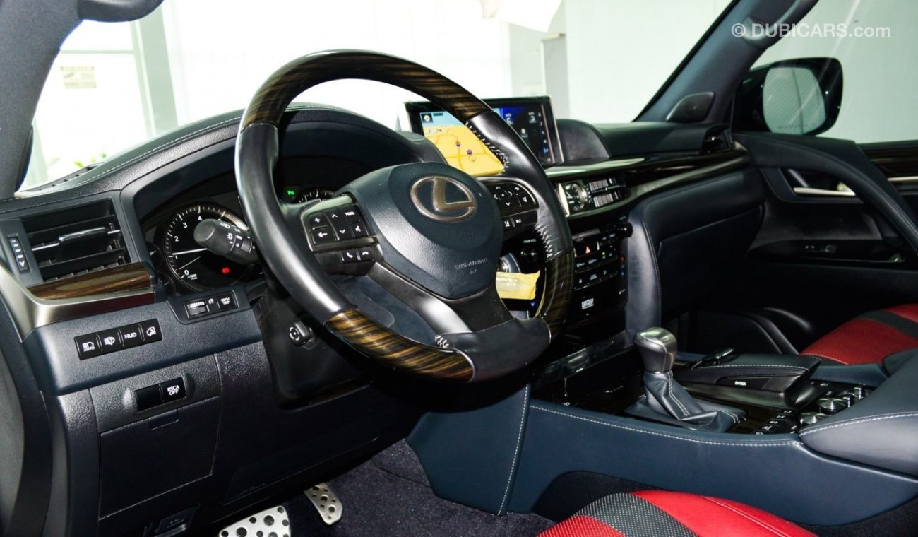 Lexus LX570 Signature