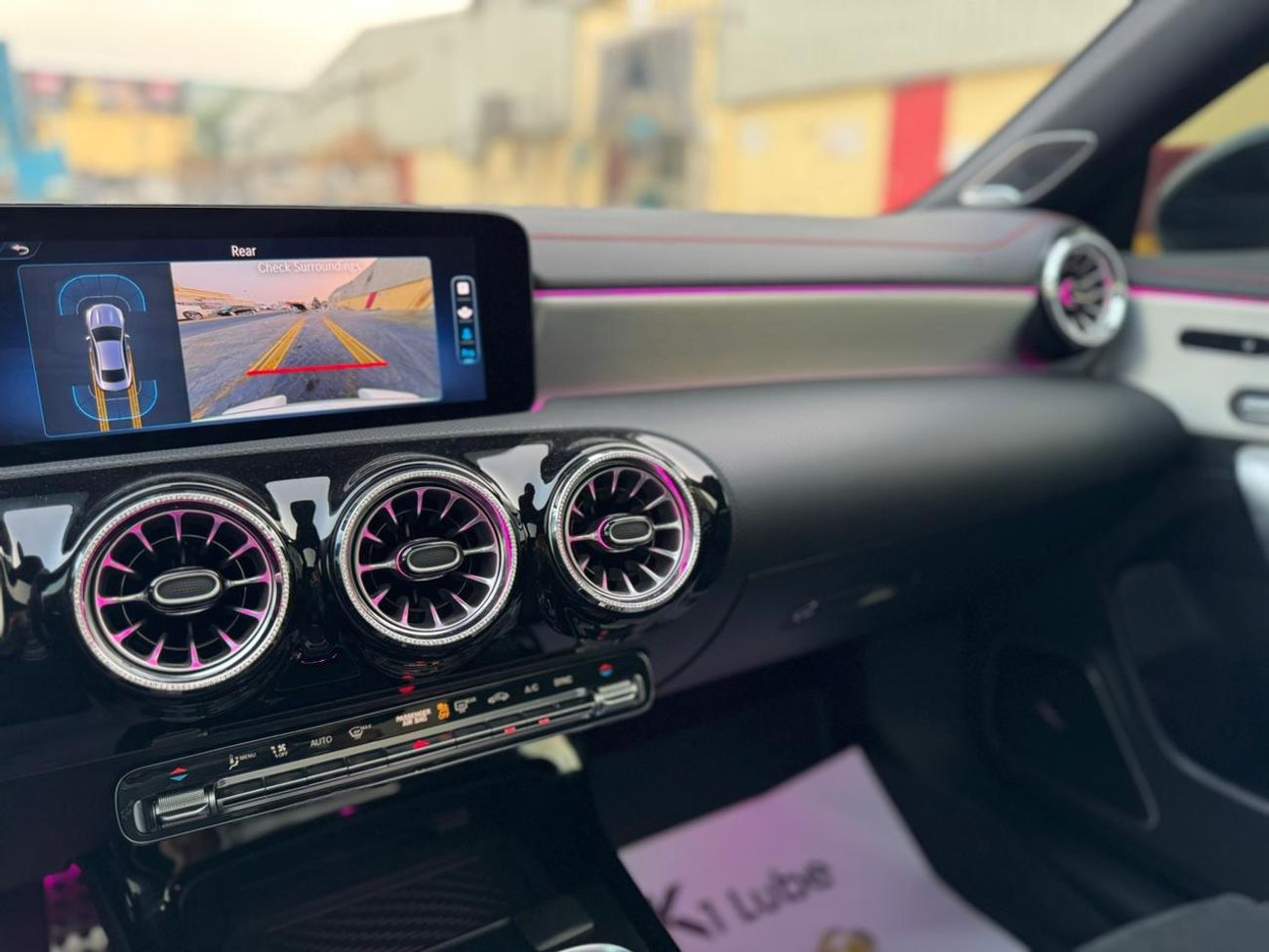 Mercedes-Benz CLA 250 Std 2.0L (221 HP)