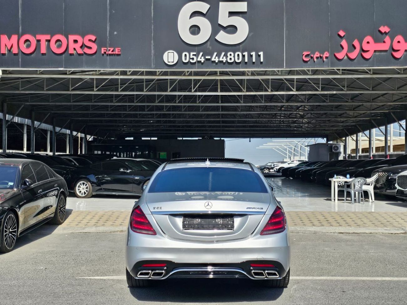 Mercedes-Benz S 560 Std 4.0L (463 HP)