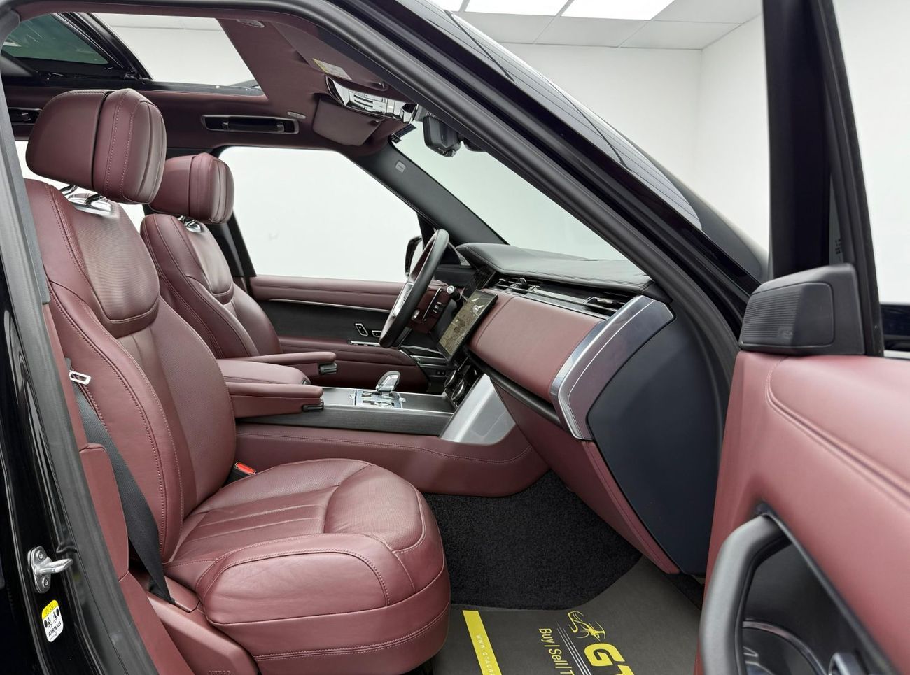 لاند روفر رينج روفر 2022 Range Rover HSE P530, 2027 AGENCY Warranty+  Service Package, Full Service History,GCC