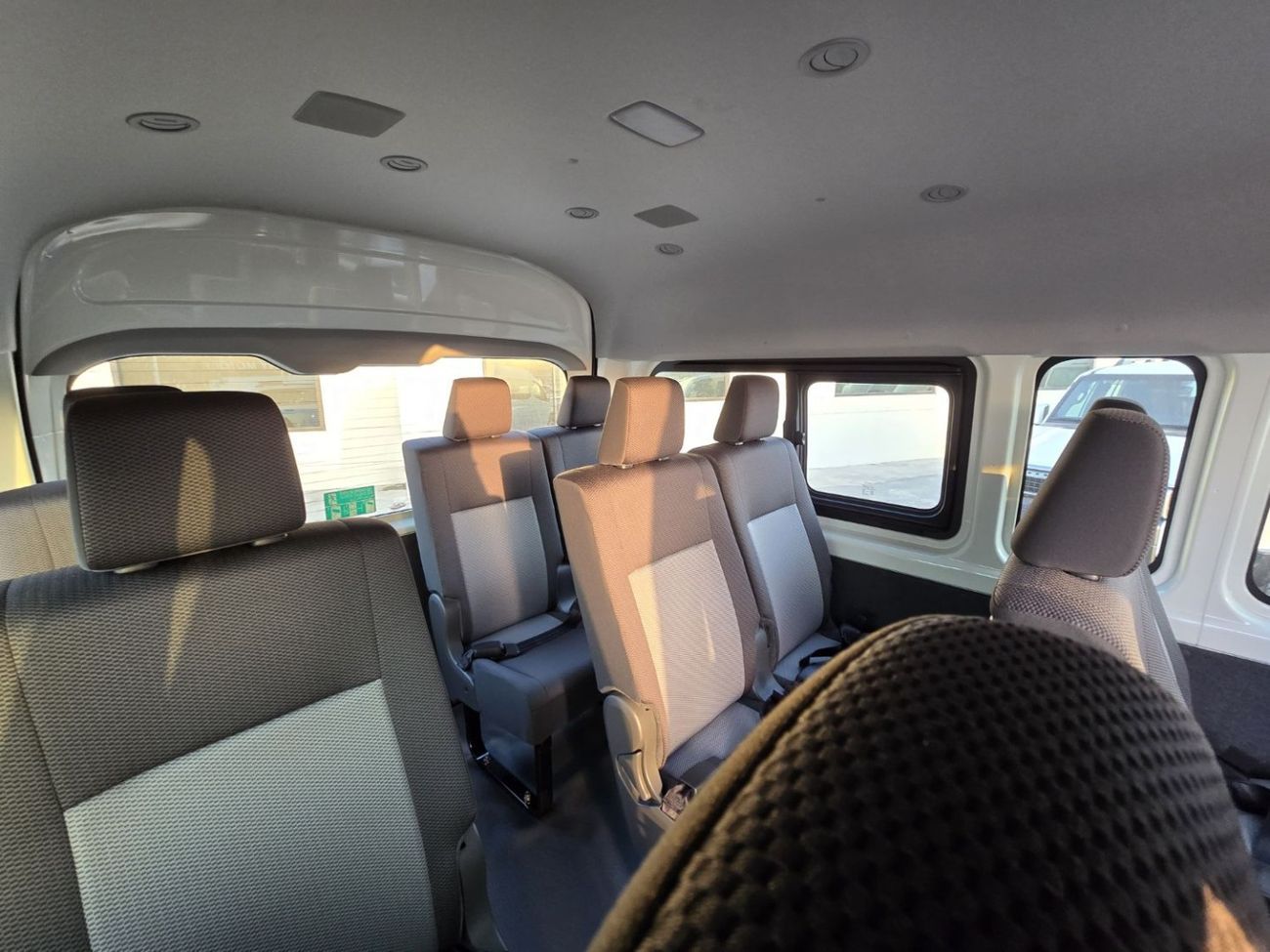 Toyota Hiace 3.5L PETROL A/T 12 SEATER PASSANGER VAN