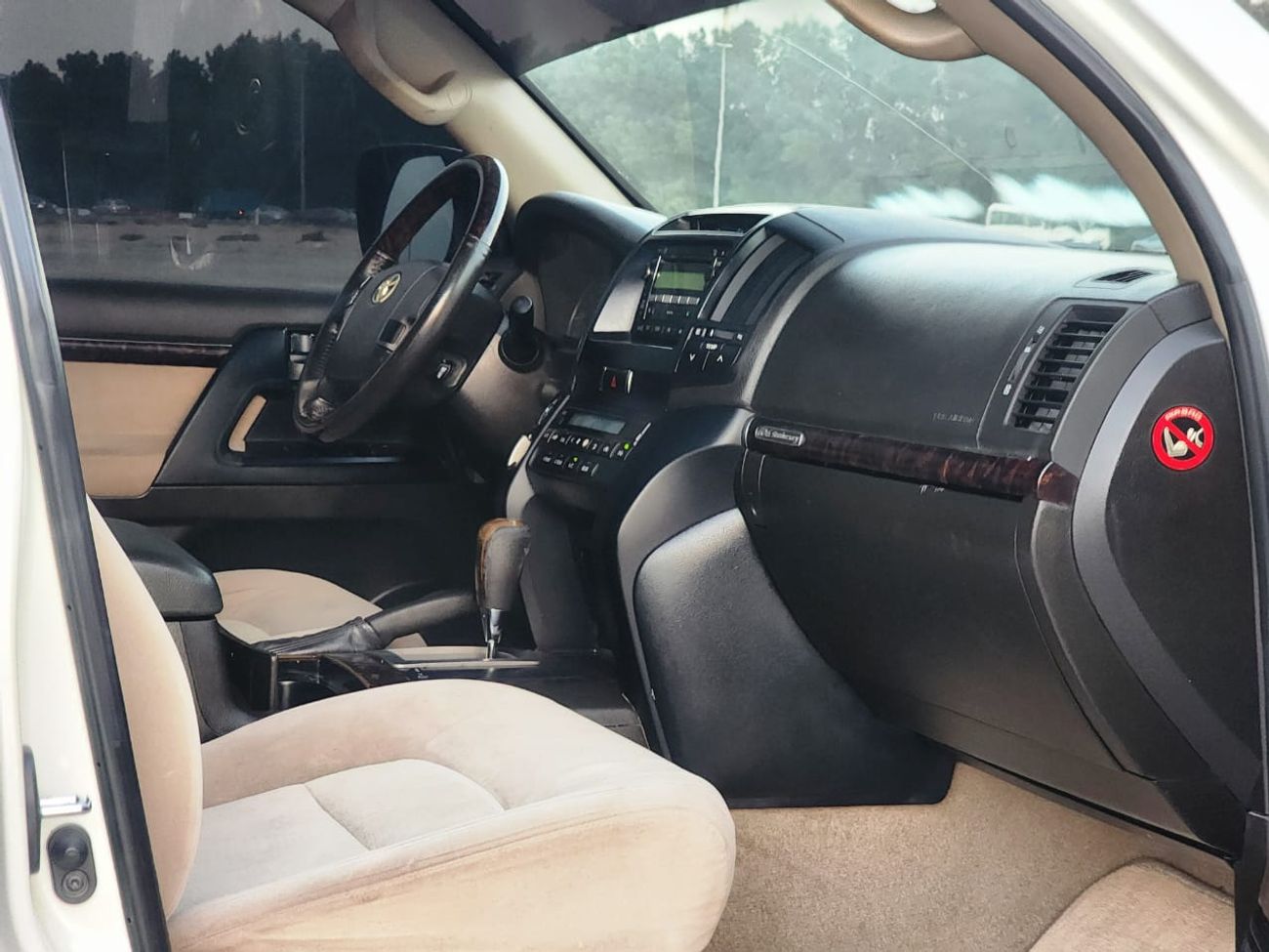 تويوتا لاند كروزر GXR V6 MODEL 2011 UPGRADE 2021