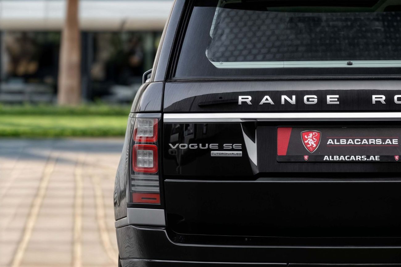 لاند روفر رينج روفر Vogue HSE | 3,376 P.M (3 Years)⁣ | 0% Downpayment | Perfect Condition!