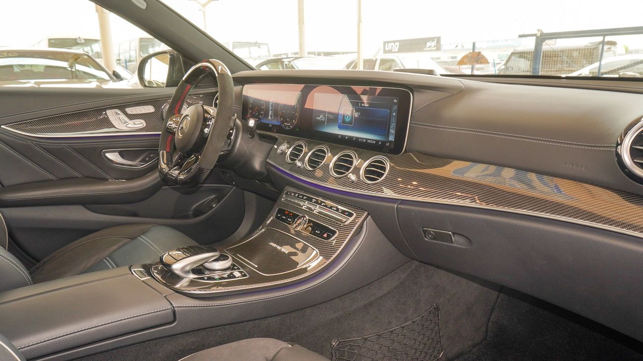 Mercedes-Benz E 63 S AMG