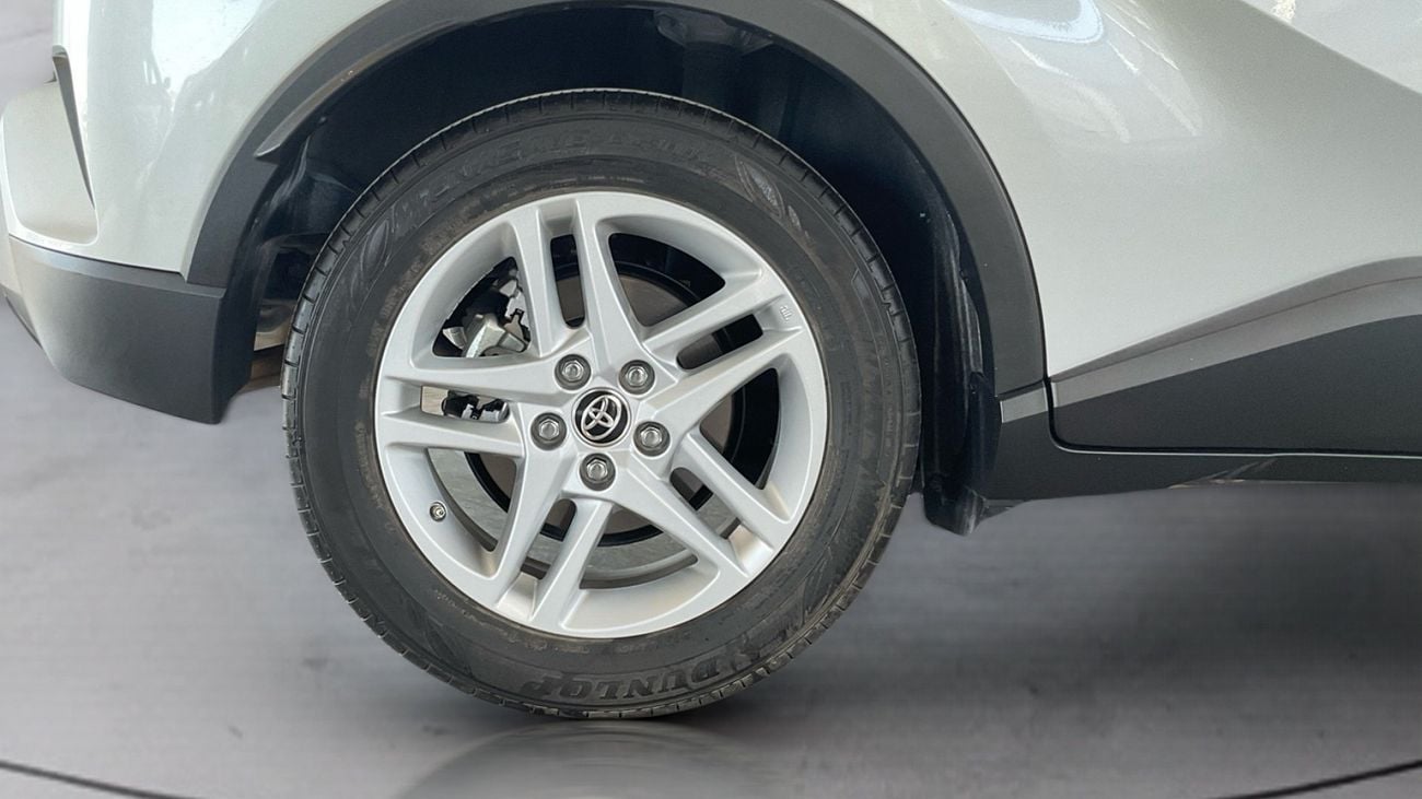 Toyota C-HR 1.8 VVT I-HYBRID VX AUTO | Guaranteed Warranty | 0 Down Payment