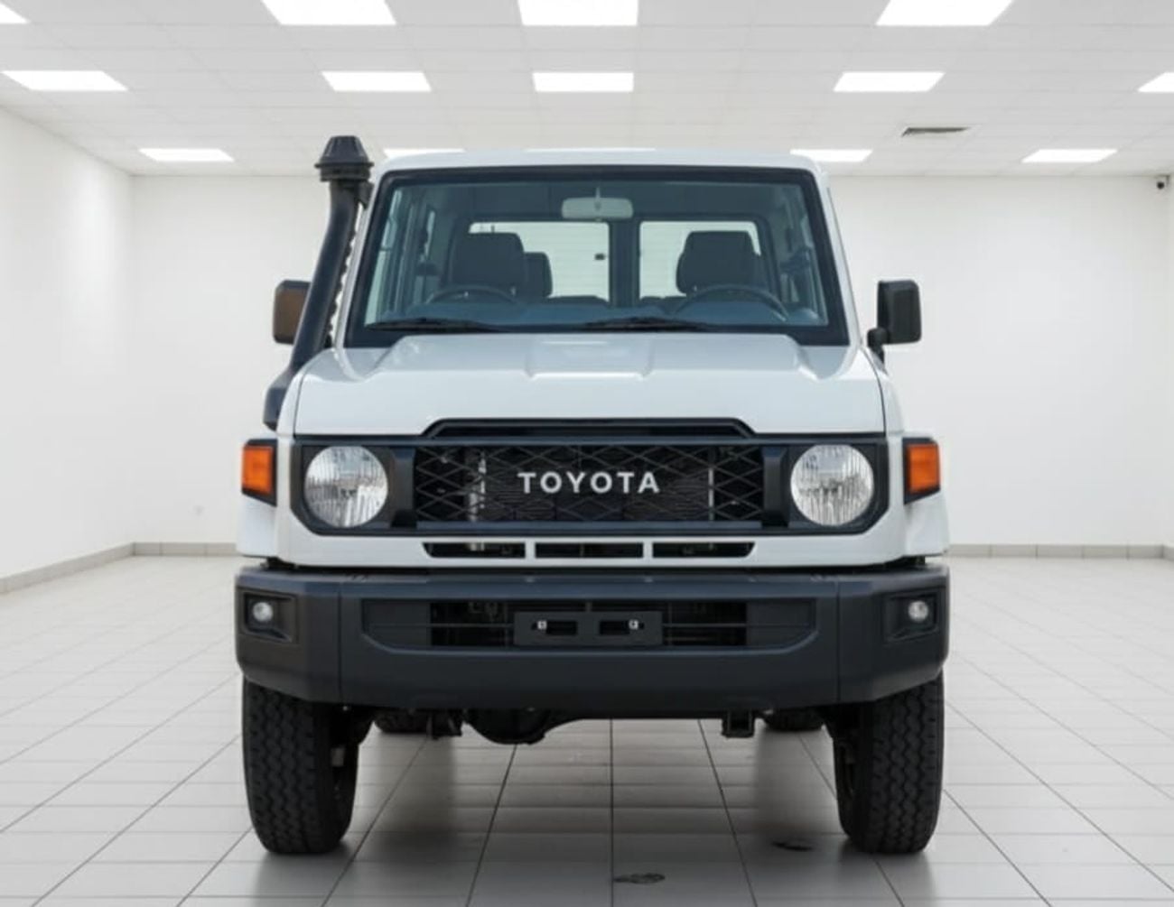 تويوتا لاند كروزر 70 LC76 STD Std 4.2L 4WD 5 doors