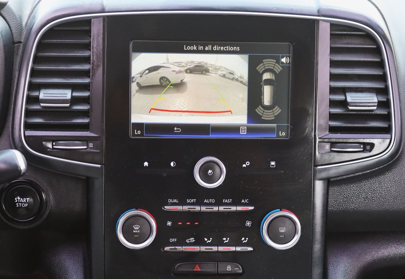 Renault Koleos 2.5L LE (4WD) - RENAULT KOLEOS - 2017 -GCC - Full option - 4WD -2.5 - Accident-free - in excellent c