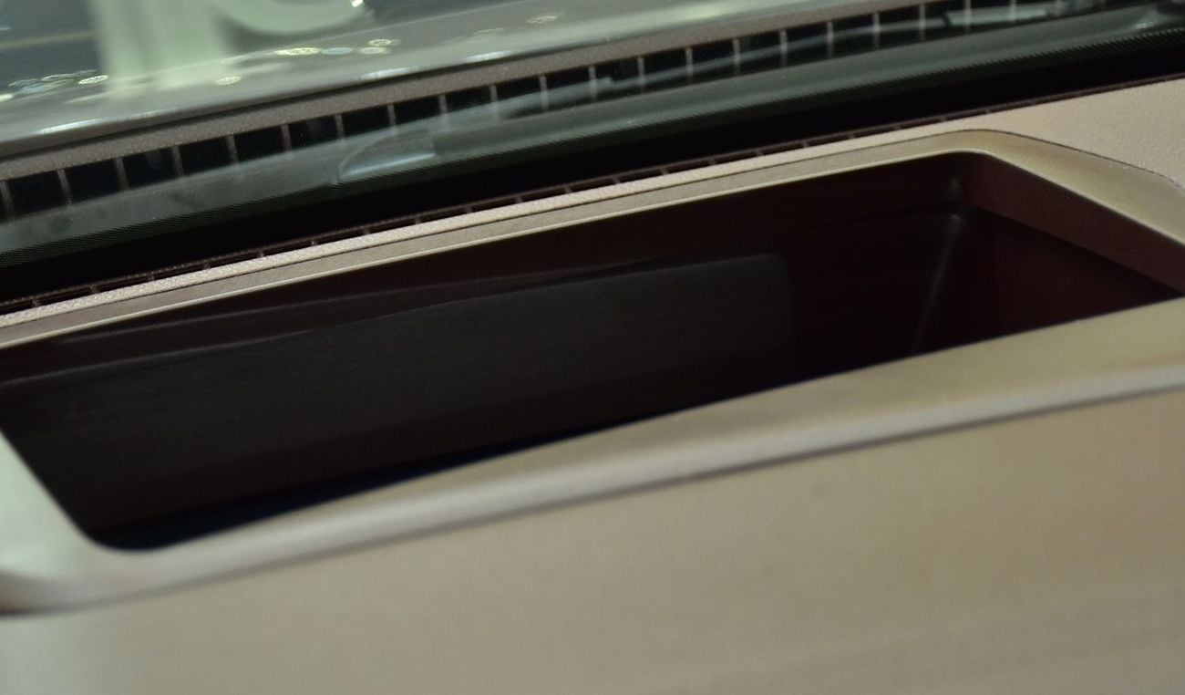 Geely Monjaro EXCELLENT DEAL for our Geely Monjaro 4WD ( 2025 Model ) in Grey Color GCC Specs
